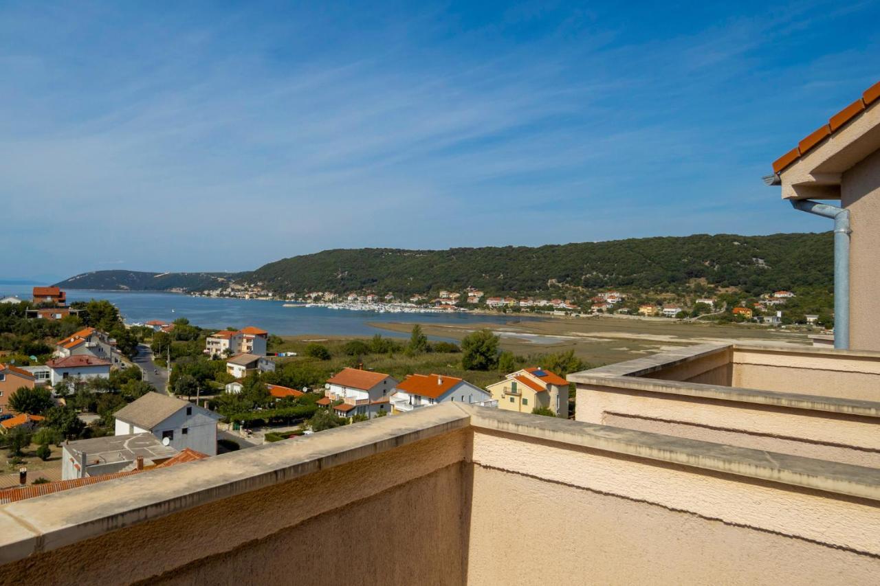 Apartment Doris Супетарська Драґа Екстер'єр фото