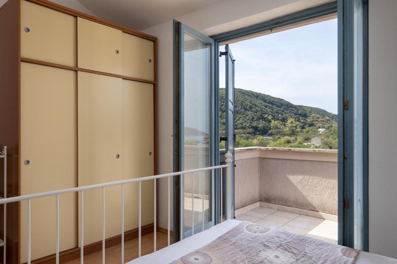Apartment Doris Супетарська Драґа Екстер'єр фото