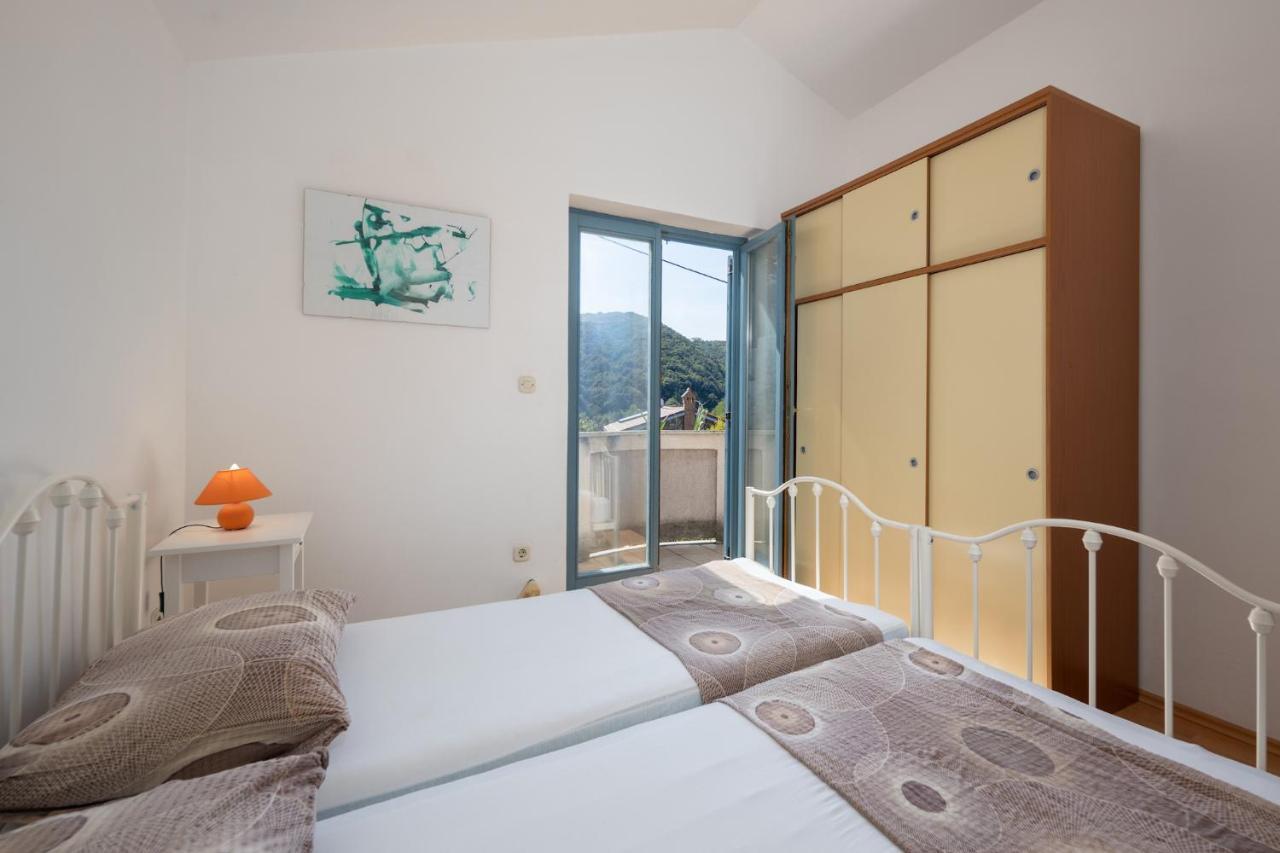 Apartment Doris Супетарська Драґа Екстер'єр фото