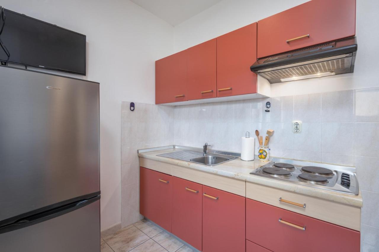 Apartment Doris Супетарська Драґа Екстер'єр фото