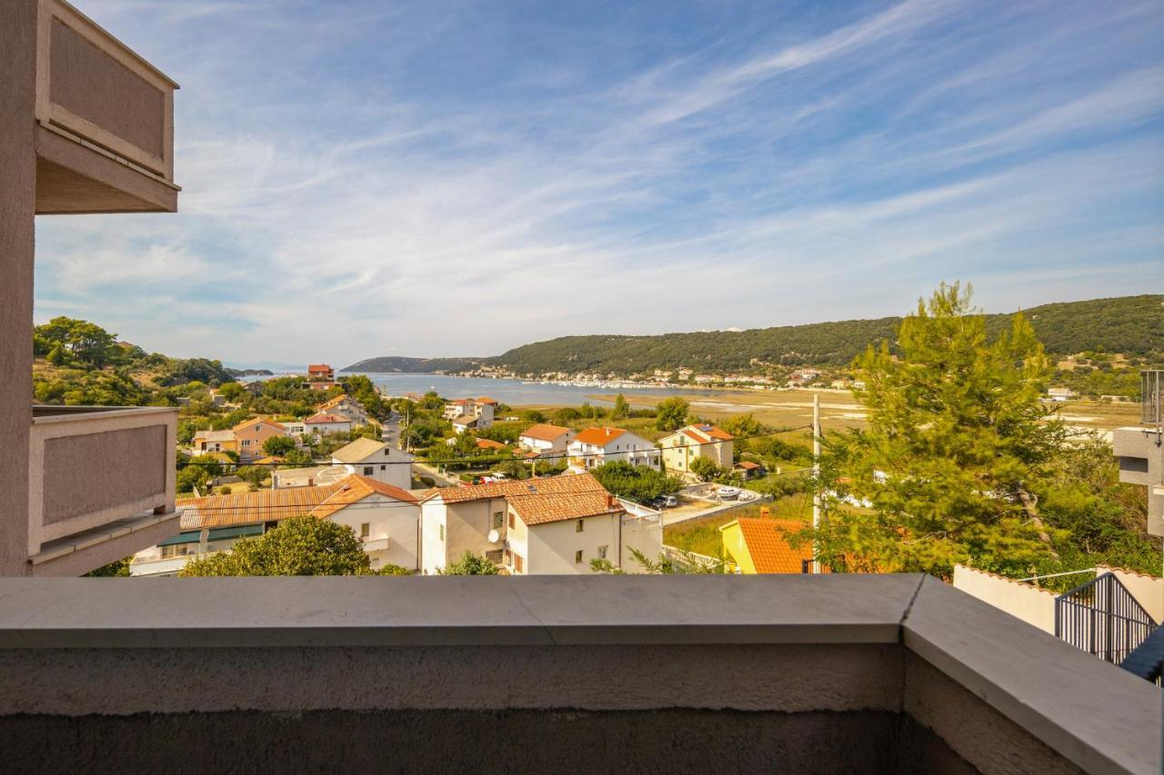 Apartment Doris Супетарська Драґа Екстер'єр фото